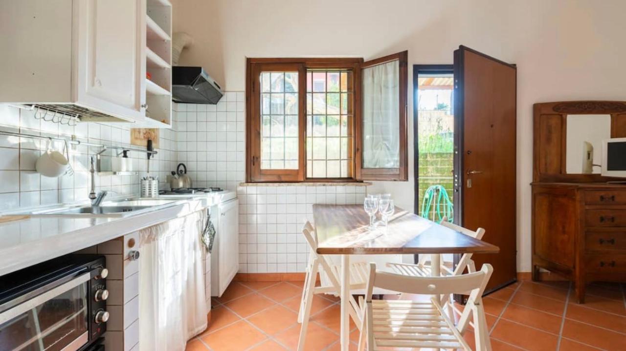 Villa Independent House With Private Patio In Rom Exterior foto