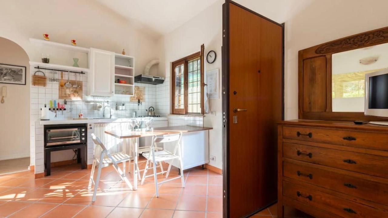 Villa Independent House With Private Patio In Rom Exterior foto